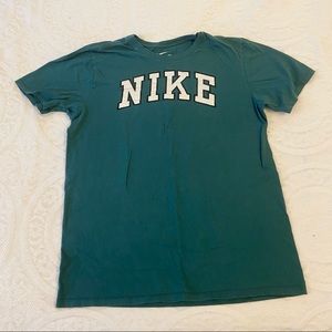3 FOR $15 VTG Nike T-shirt Size L